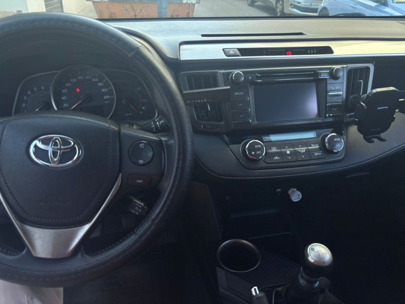Toyota RAV4 2013 - foto 1