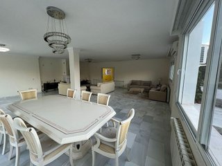 Chalet en alquiler en Elviria en Marbella