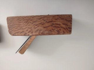 Cepillo carpintero de madera
