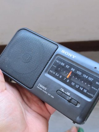 radio portatile vintage Sony