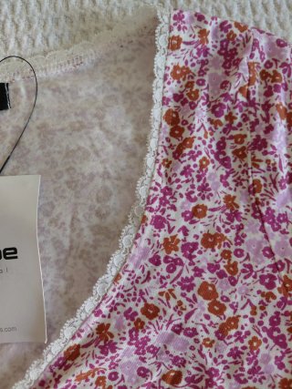 Camiseta/top inside nueva talla:s flores rosas