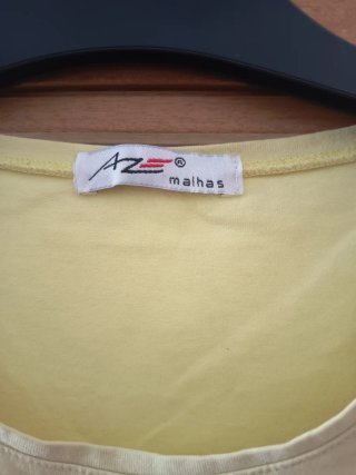 T-shirt menina com corações