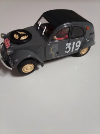 Citroën 2CV Scalextric Rally Monte-Carlo no negoci