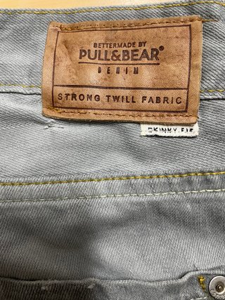 PANTALON VAQUERO Pull&Bear Talla 44