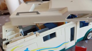 Autocaravana Playmobil sin accesorios ni figuras