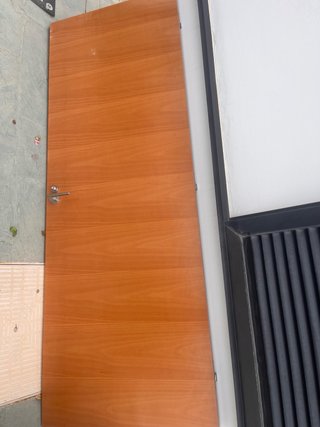 Puerta de madera