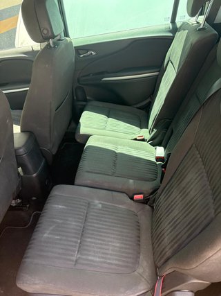 Opel Zafira 2015