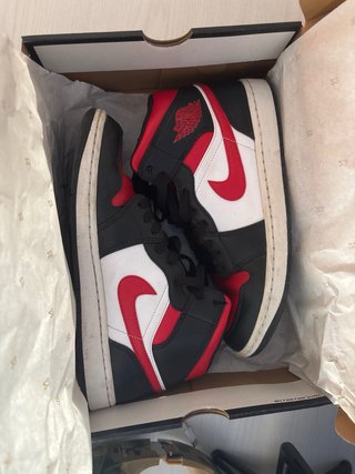 Air Jordan 1 Mid Rosse Bianche Nere