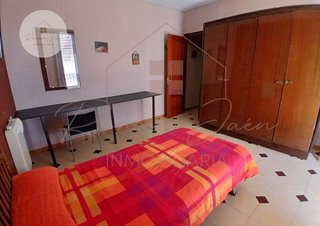 Chalet en venta en Ctra. Circunvalación - La Magdalena en Jaén