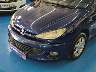 Peugeot 206 XR 75