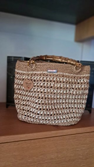 Borsa uncinetto rafia con manici in bambù