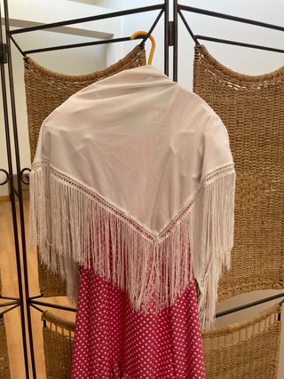 Vestido flamenca para niña con mantoncillo