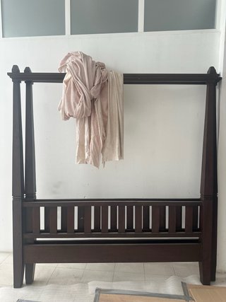 Cama colonial madera con dosel sin estrenar