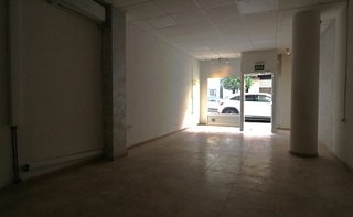 Local comercial en alquiler en Zona Pueblo en Eliana (l´)