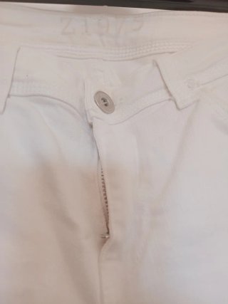 Pantalón blanco poco uso