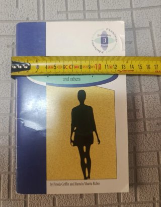 Libro "Joannaś Story and Others" 2o bachillerato