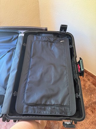 Maleta Samsonite Negra Rígida