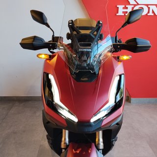 Honda Adv 350
