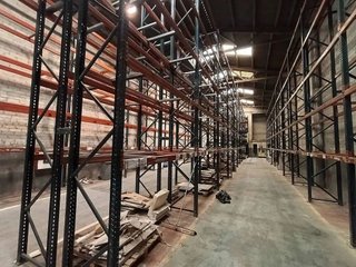 Nave industrial en alquiler en El Bon Pastor en Barcelona