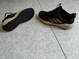Zapatillas Adidas Mujer Talla 37 1/3 Negra-Dorada