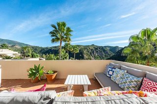 Casa pareada en venta en Benahavís en Benahavís