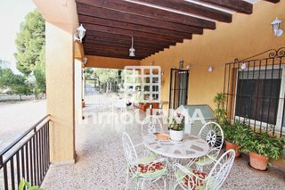Chalet en venta en Campo Alto en Elda