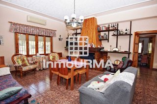 Chalet en venta en Campo Alto en Elda