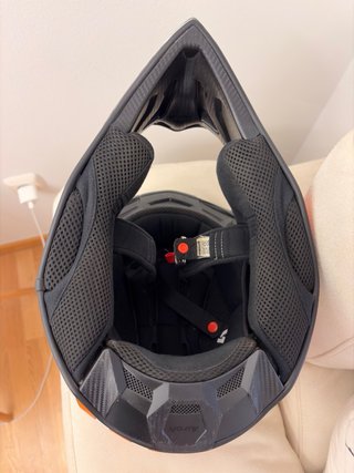 Casco airoh y gafas FOX