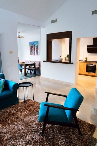 Casa adosada en venta en Istán