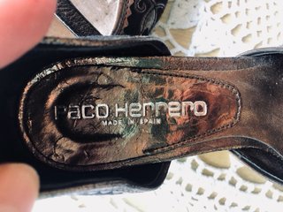 Zapatos Paco Herrero tacón bajo 1 puesta