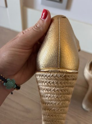 Sandalias Michael Kors Doradas Talla 38