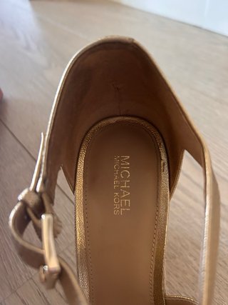 Sandalias Michael Kors Doradas Talla 38