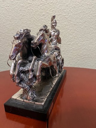 Cuadriga Romana Bañada en Plata