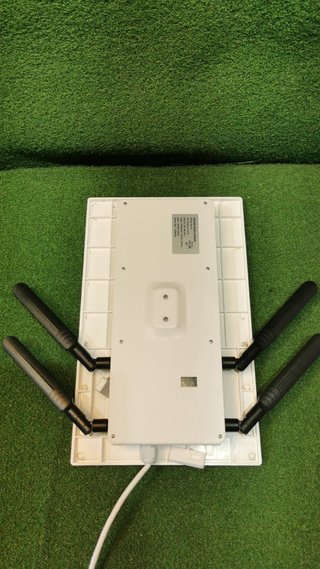 Módem 4G LTE Solar con ranura SIM