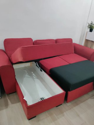 Sofá cheslong con cama