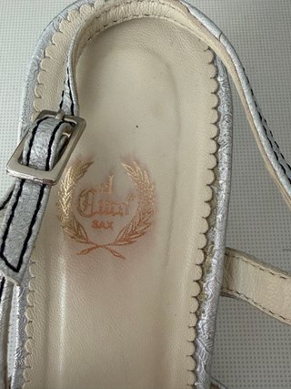 Zapatos plateados El Corte Inglés Talla 39