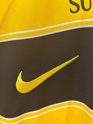 NUEVA Camiseta Young Boys Talla L PRECIO FINAL