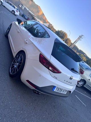 SEAT Leon  2.0 TDi 184 FR 2013  5p