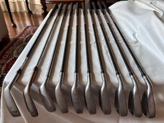 Zurdo. Palos de Golf TaylorMade. Varillas Flex.