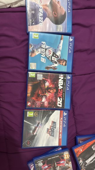 Lote Juegos PS4 FIFA 19, 22, NBA 2K20, NFS Rivals