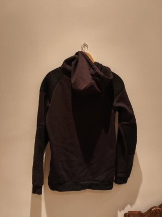 Chaqueta de deporte negra