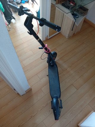 Patinete eléctrico ninebot con amortiguadores