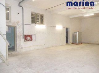 Local comercial en alquiler en Ensanche en Pamplona