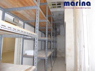 Local comercial en alquiler en Ensanche en Pamplona