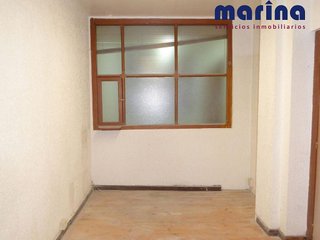 Local comercial en alquiler en Ensanche en Pamplona