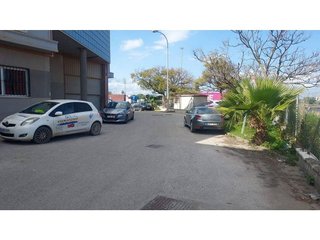 Local comercial en alquiler en El Rinconcillo en Algeciras