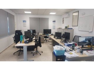 Local comercial en alquiler en El Rinconcillo en Algeciras