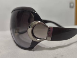 Gafas de sol marrones