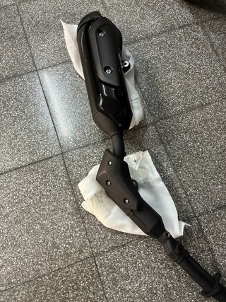 Tubo de Escape de serie Yamaha T-Max 560 nuevo