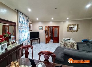 Casa adosada en venta en Campillos